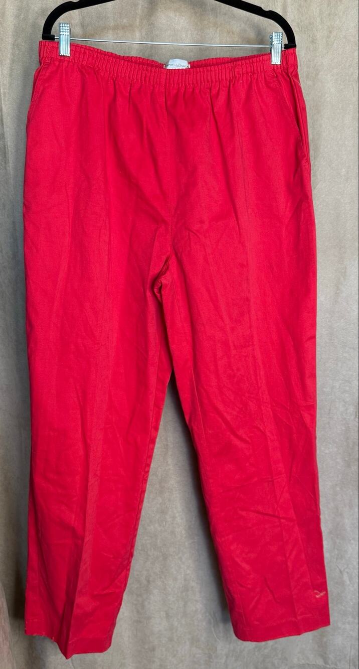 Draper’s and Damon’s Red Cotton Pull On Pants 16 NWOT